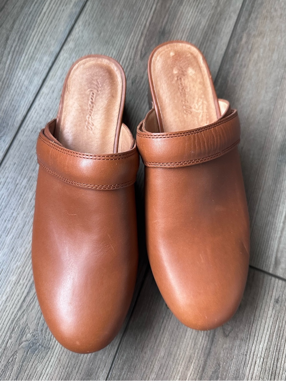 Madewell Cognac Brown Genuine Leather Studded Clogs – Size 8.5